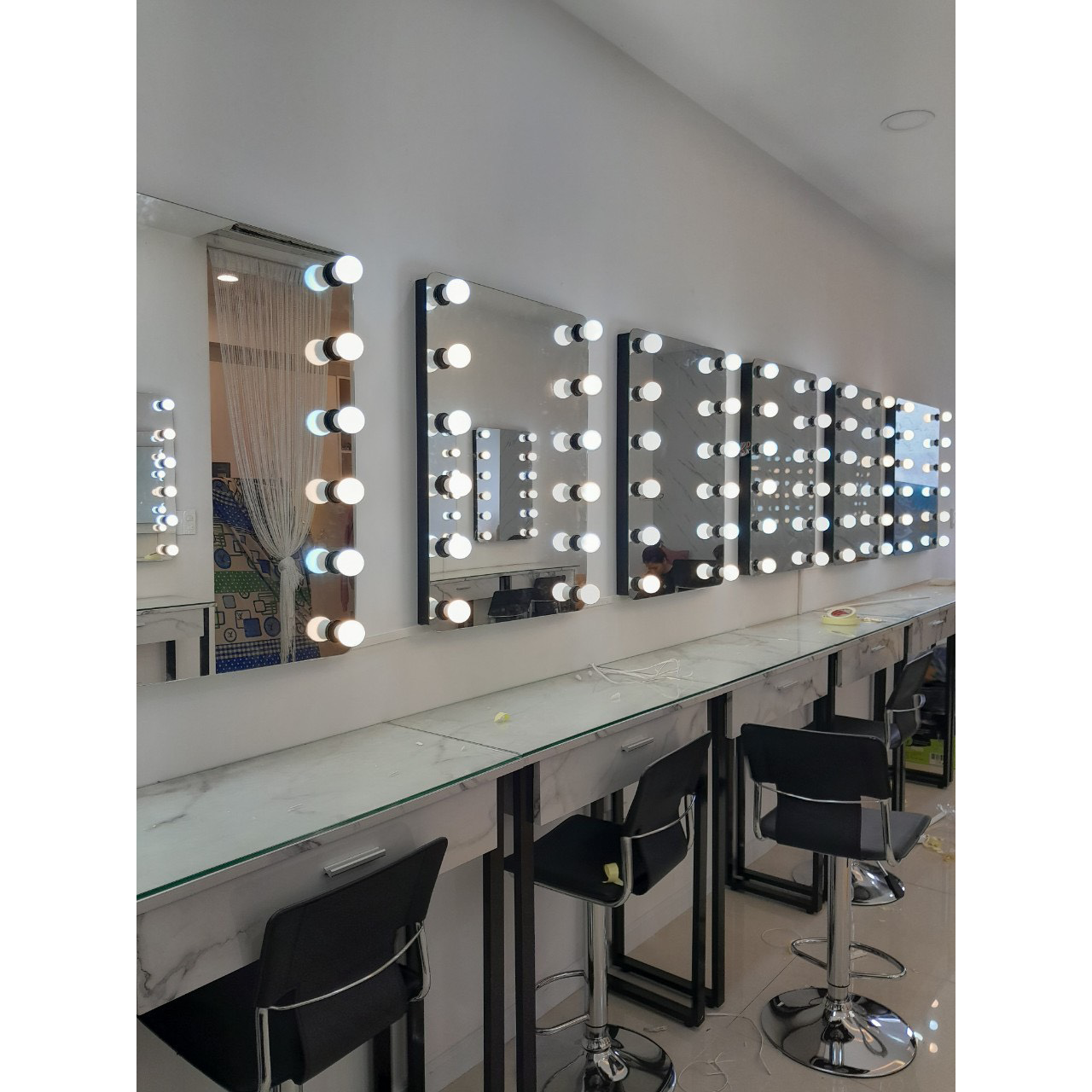 Gương oval trang điểm - gương oval nhà tắm