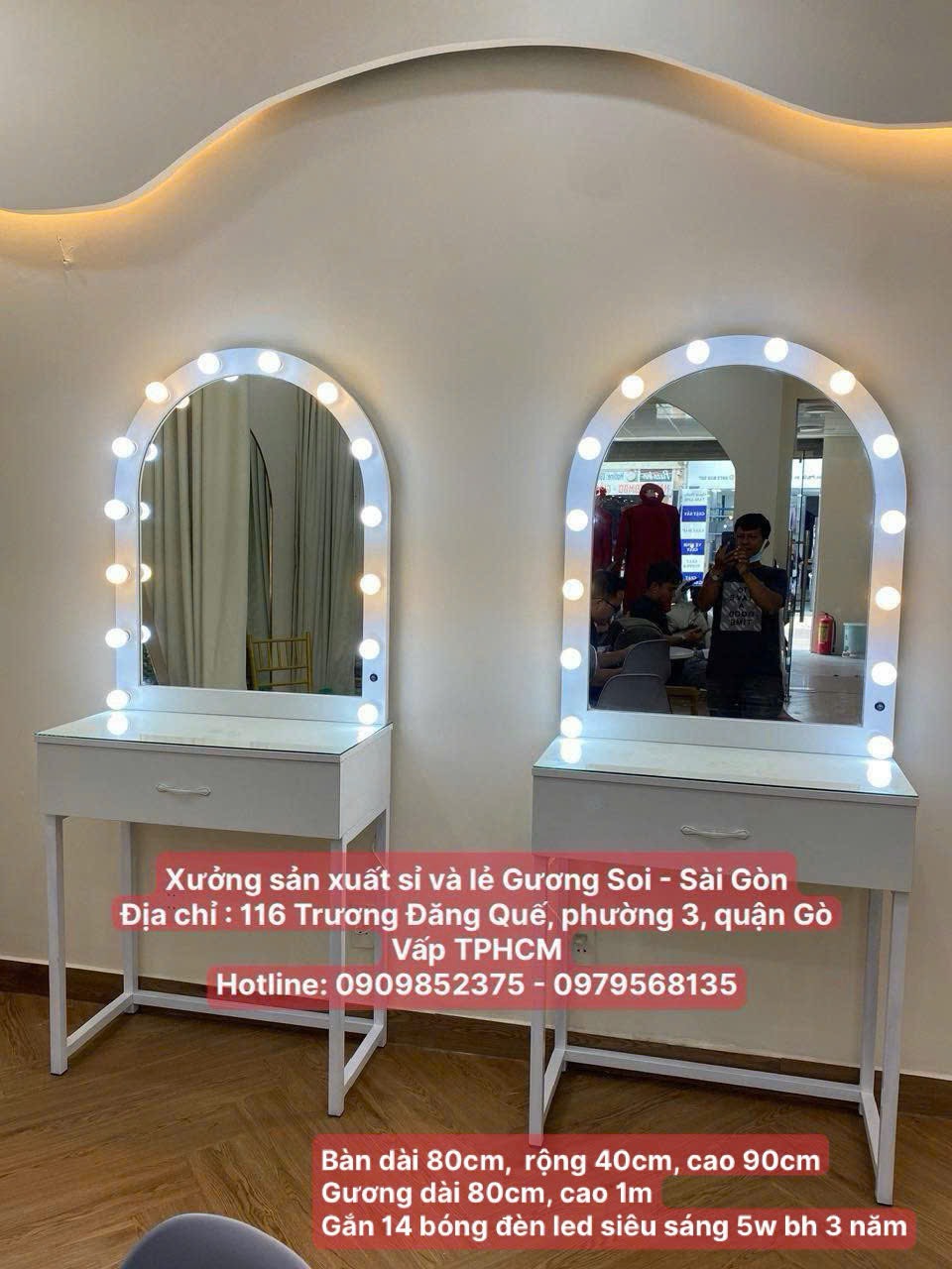 Bàn Trang Điểm Gắn Đèn LED Chân Sắt Sơn Tĩnh Điện MDF (80cm)